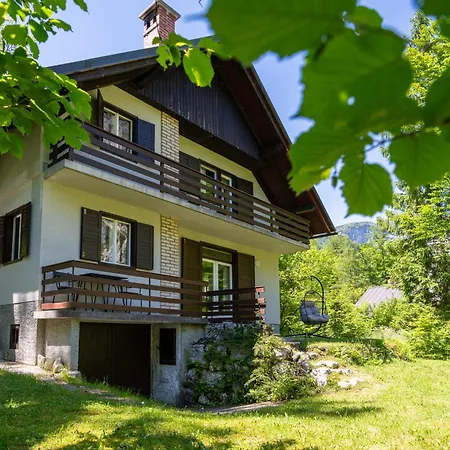 Pocitniska Hisa Ukanc 73 Бохинь